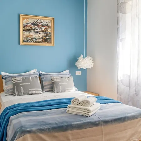 Comfort Dorin Apartamento *